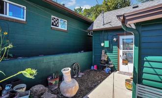 featured image of 601 Manitou Ave #6