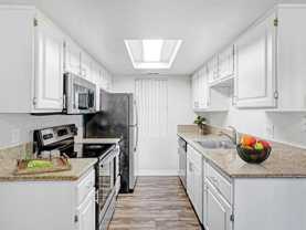 8255 Vineyard Ave - Photo 1 of 1