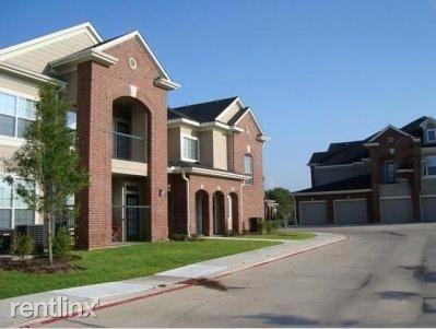 Shaver St - Photo 2 of 8