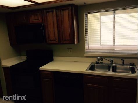 4515 Southampton Ct - Photo 2 of 10