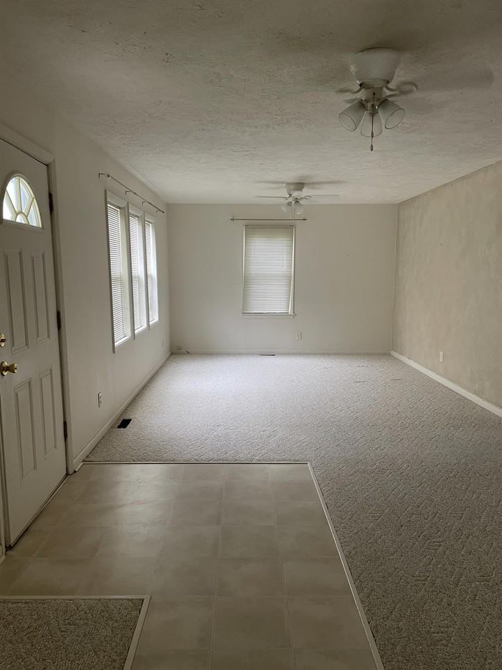 427 S Buckeye St #1 - Photo 2 of 7