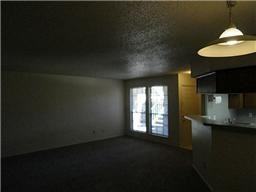 5025 Winder Ct - Photo 3 of 27