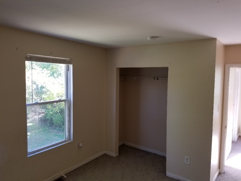 337 Myrtle Ave #B - Photo 2 of 10