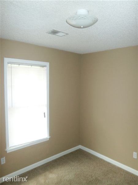 4836 Gadwall Dr W - Photo 3 of 7