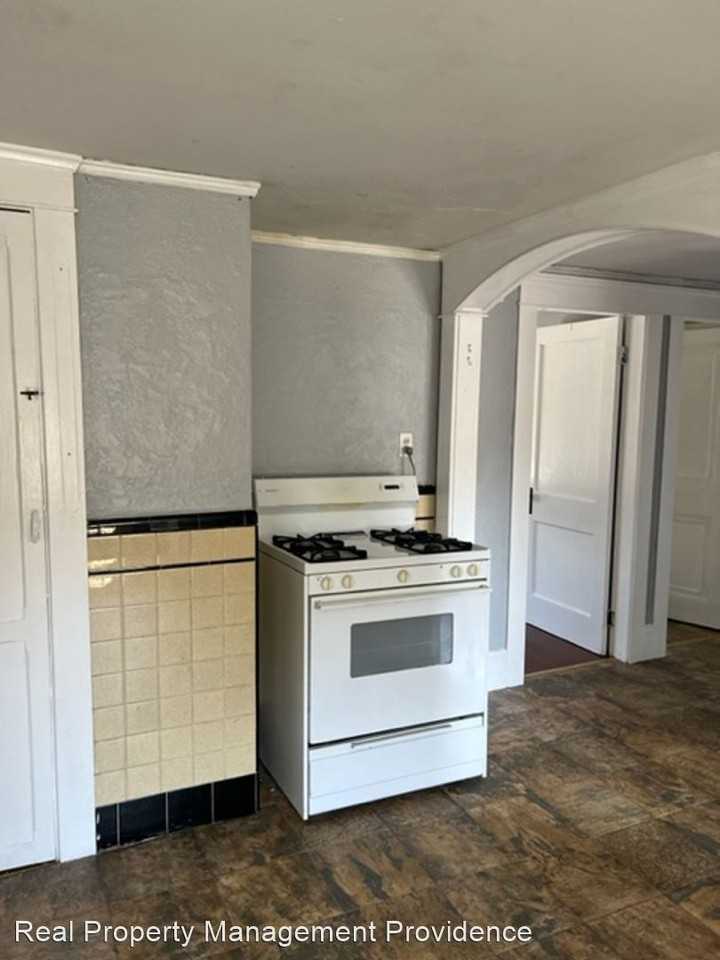 2 Terino Drive - Photo 3 of 11