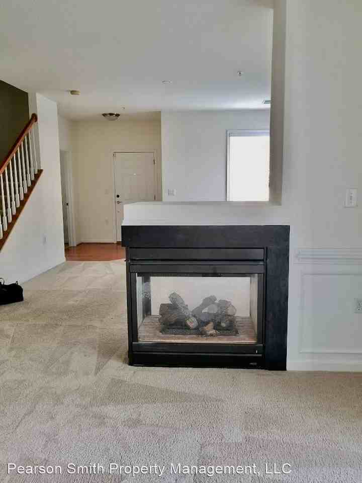 14514 Kylewood Way - Photo 2 of 18