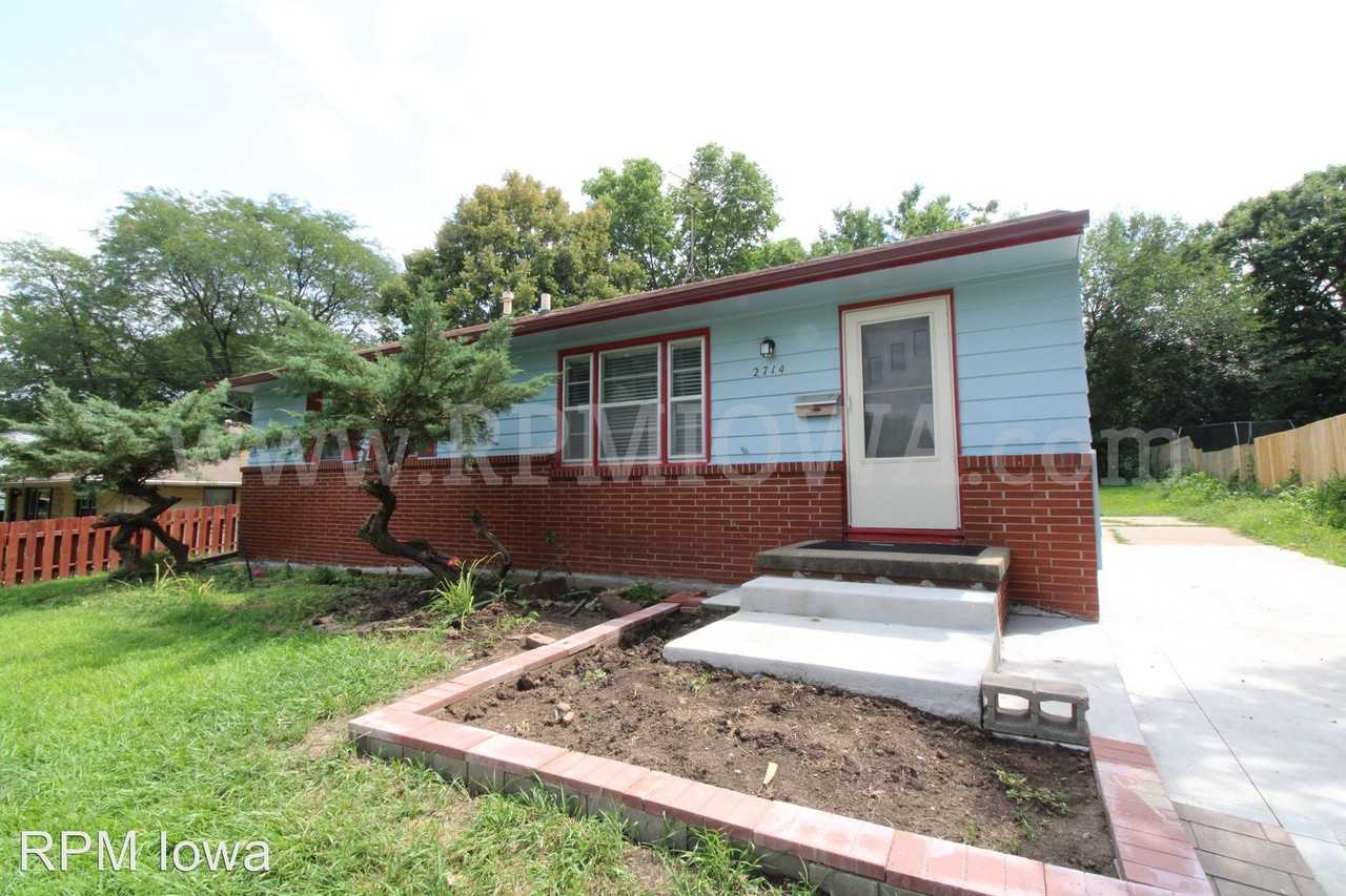 2714 Holcomb Ave - Photo 2 of 20