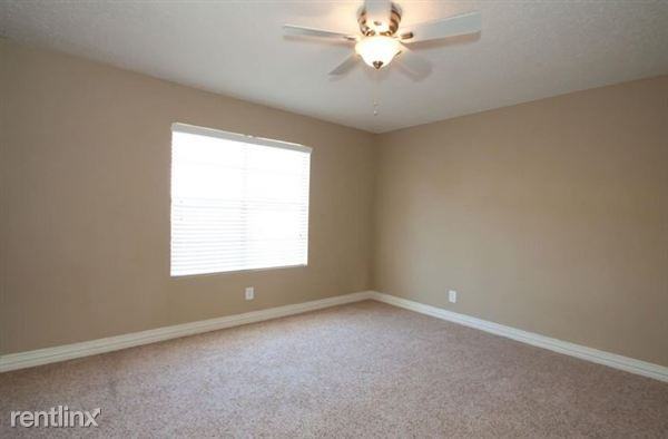 N College Cir - Photo 2 of 23