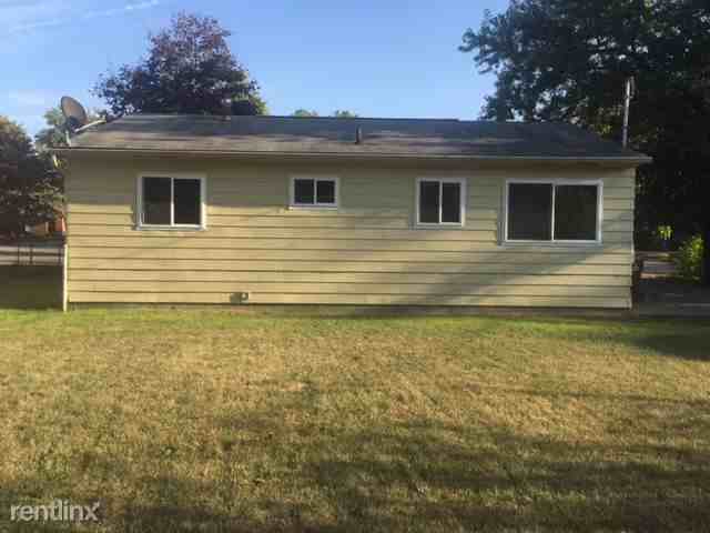 3400 Radford Dr - Photo 2 of 21
