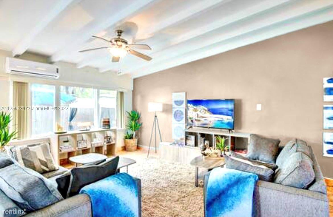 20322 Ne 14th Ct - Photo 3 of 19