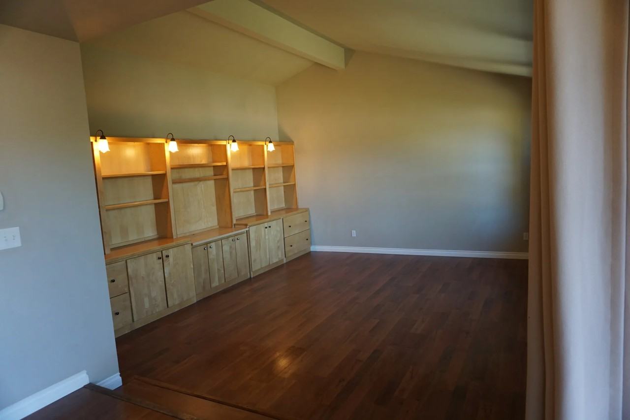 12055 Viewcrest Pl Ne - Photo 2 of 24