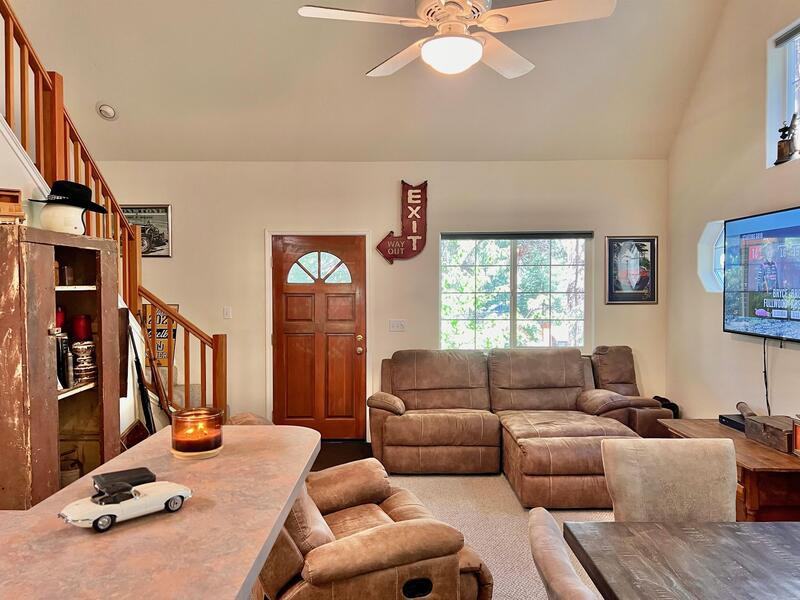 13051 Sadie D Dr - Photo 7 of 29