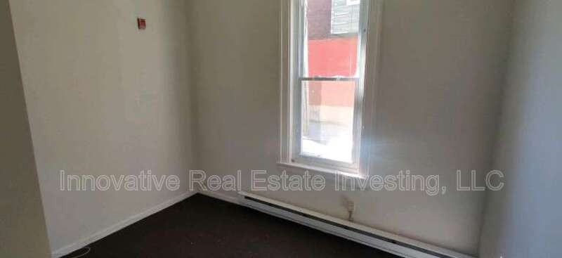 2548 N 12th St - Photo 6 of 12