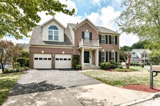 6033 Woodlake Ln - Photo 1 of 1