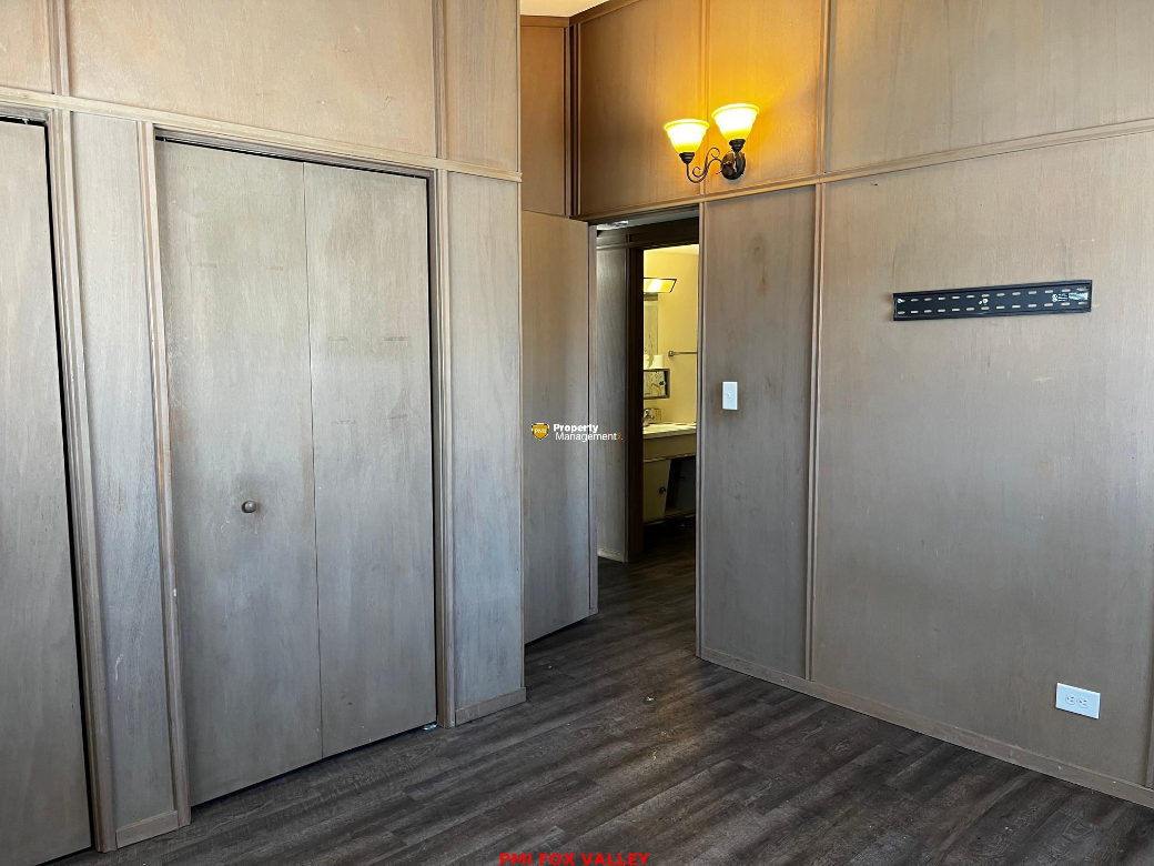 1209 Moreland St - Photo 3 of 6