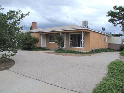 9410 Arvada Ave NE - Photo 3 of 28