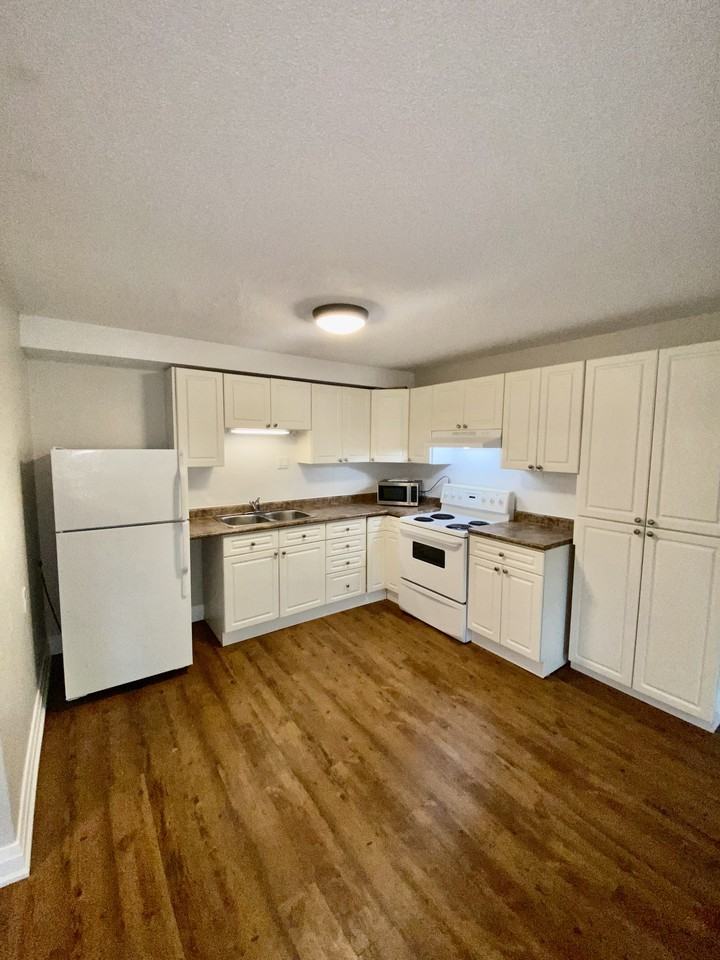 17 Washington Street #3 - Photo 3 of 7