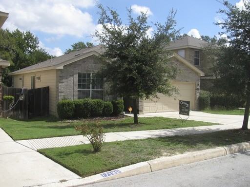 17126 Ashbury Lodge - Photo 3 of 19