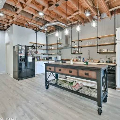 Creek Pt - Photo 2 of 14