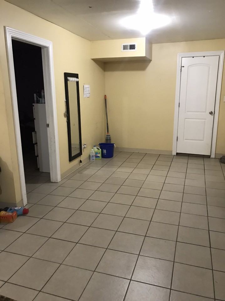 2615 W 35th St - Photo 2 of 2