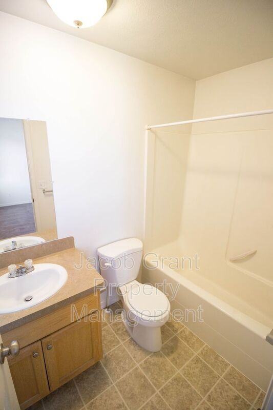 1648 N Stevens Dr #B - Photo 7 of 13