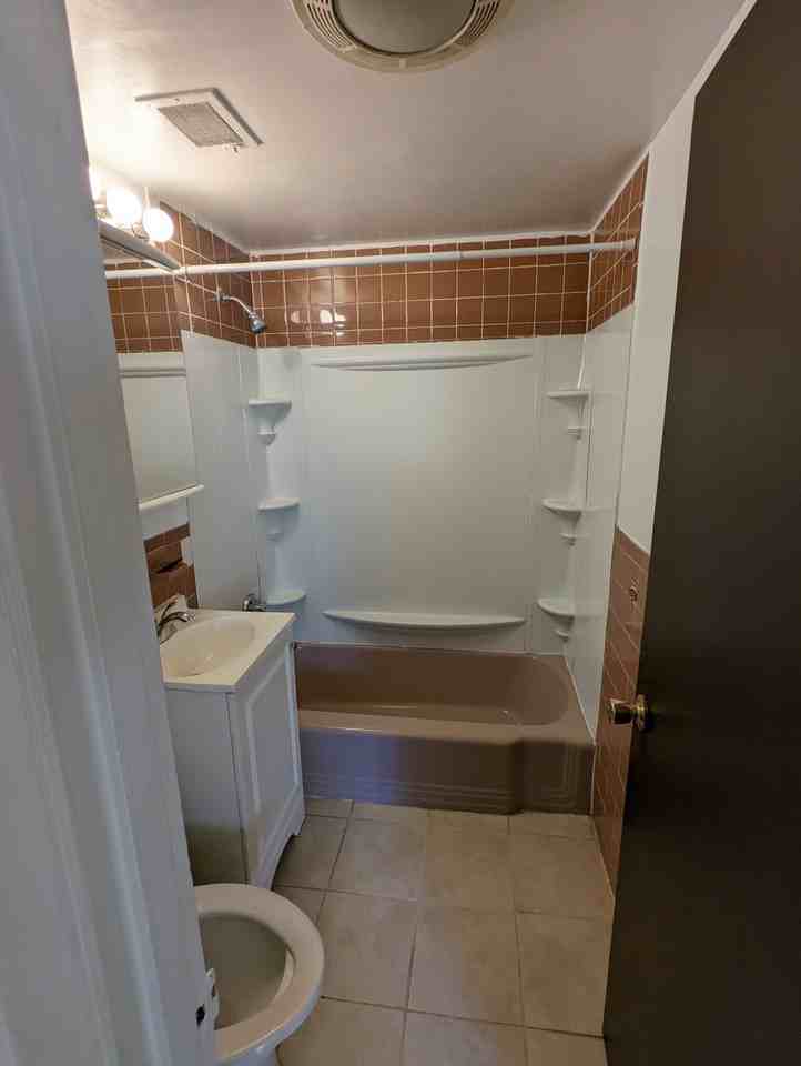 202 Central - Photo 6 of 18