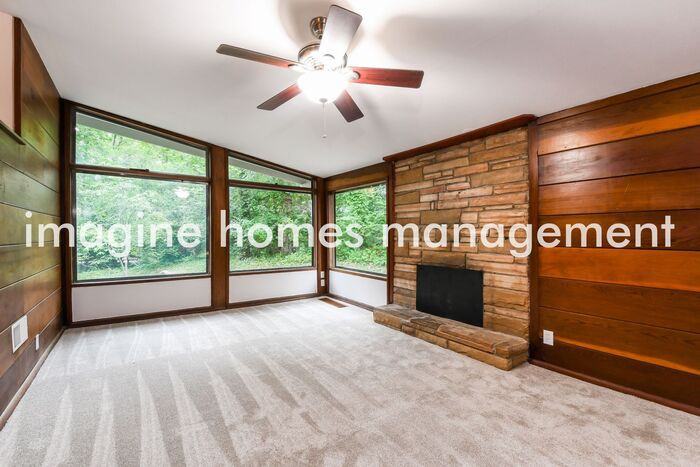 629 Craigwoods Dr - Photo 3 of 18