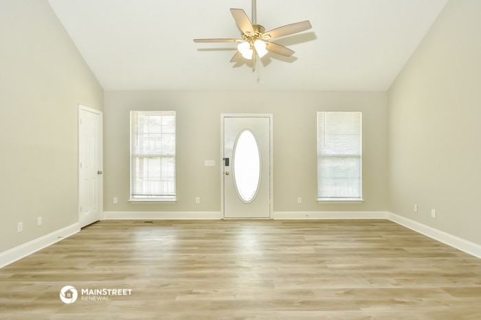 7528 Christopher St - Photo 3 of 16