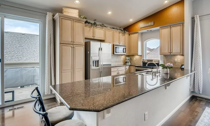 8252 Cypress Wood Dr - Photo 2 of 12