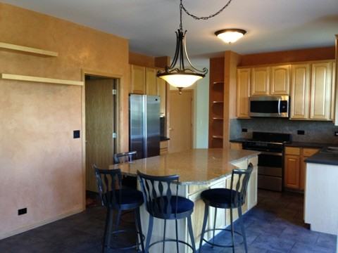 4810 Highwood Ln - Photo 2 of 24