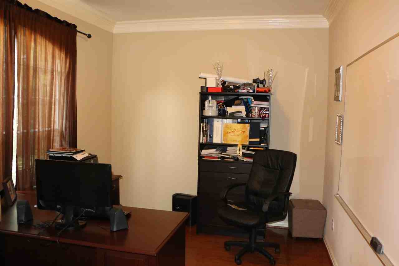 5510 Snapdragon Meadow Ln - Photo 2 of 10