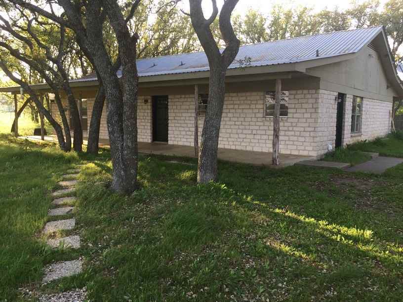 6082 FM2484 - Photo 2 of 51