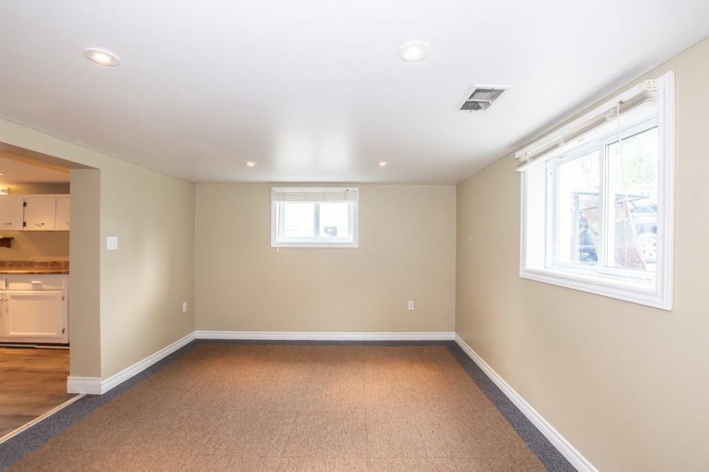 6680 Dunn Street Apartments 6680 Dunn St, Niagara Falls, ON L2G 2R1