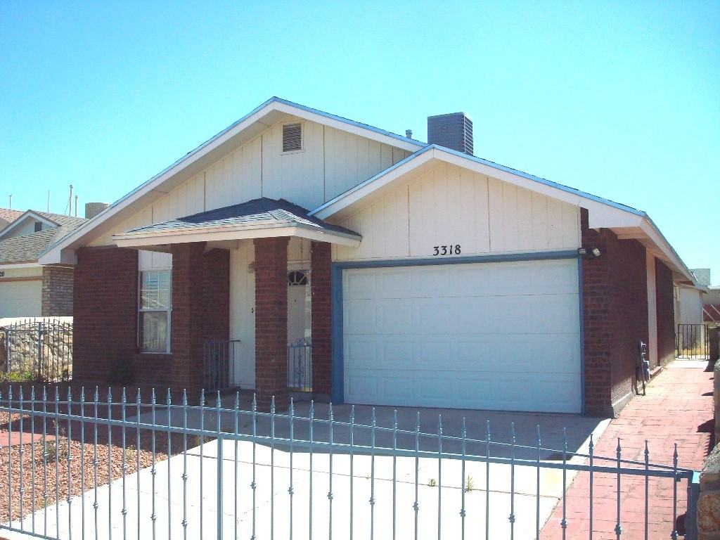 3318 Catherine Ann Dr - Photo 2 of 20