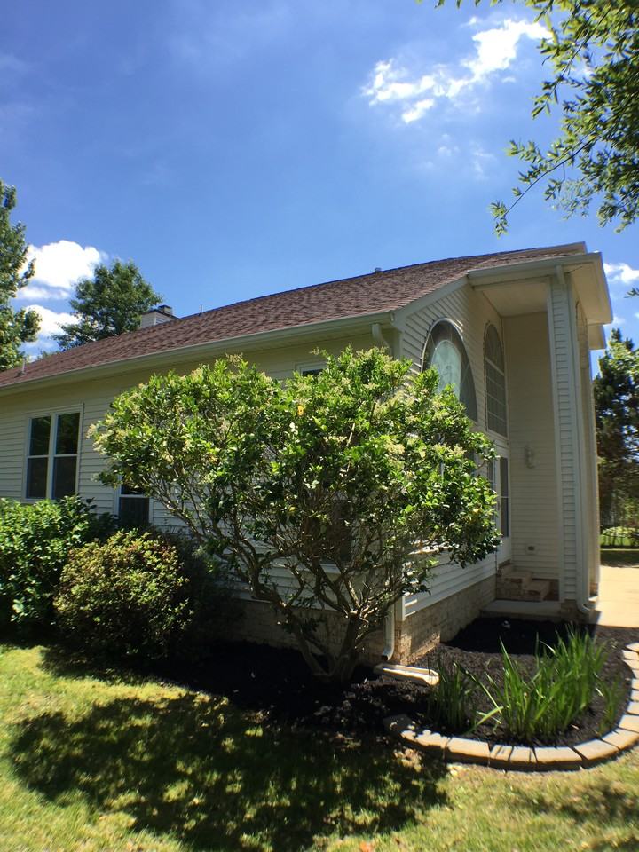 713 Hawkhurst Dr - Photo 3 of 24