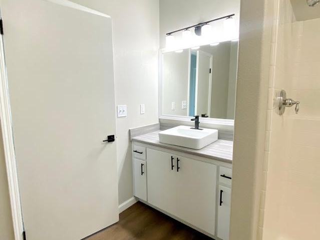 N St - Photo 4 of 38