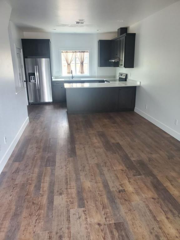 228 Sw J St - Photo 3 of 11