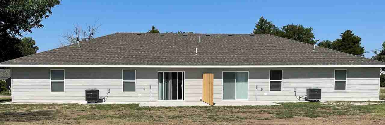 122 South Russell Avenue #1 - Photo 2 of 12