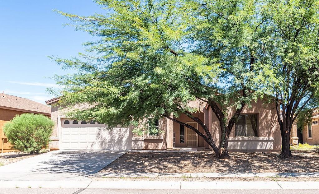 8230 W Calle Sancho Panza - 1 #1 - Photo 2 of 20