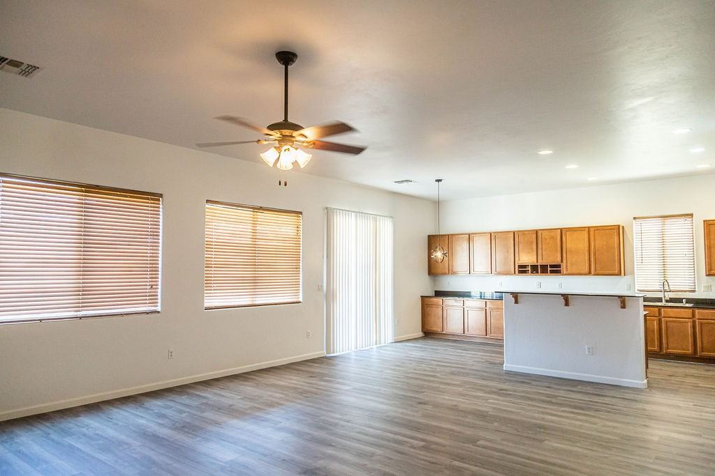 8230 W Calle Sancho Panza - 1 #1 - Photo 6 of 20