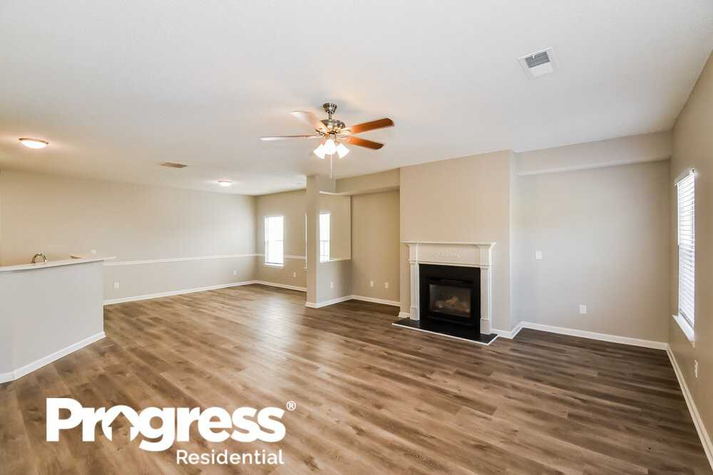 3056 Imperial Cir Sw - Photo 2 of 14