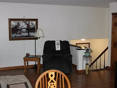 7673 Yosemite Dr - Photo 3 of 17