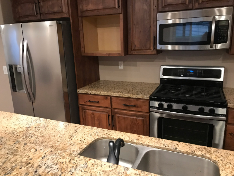 82 Nw - Photo 3 of 16