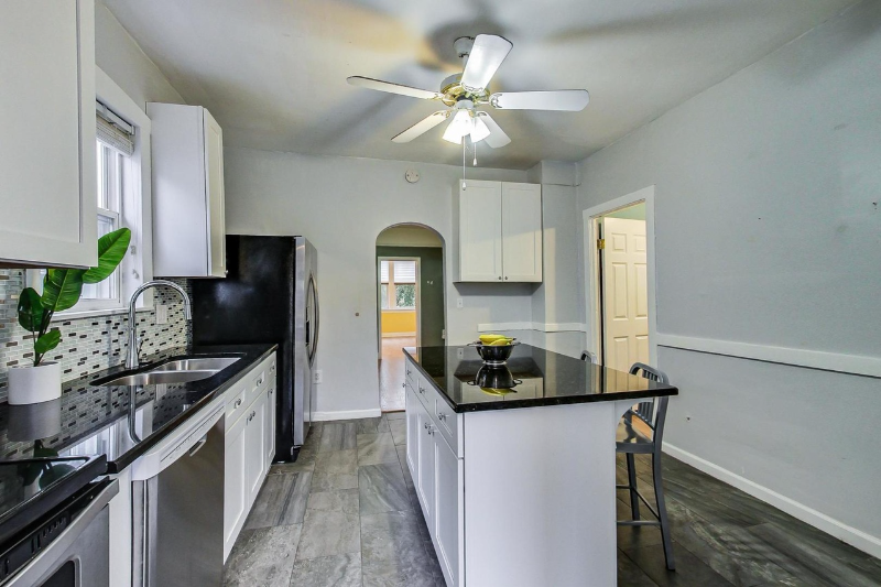 2067 N Bingham St #2 - Photo 3 of 16