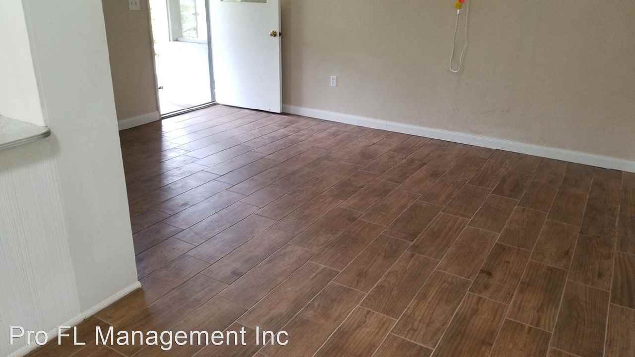 243 S Marydell Ave - Photo 3 of 17