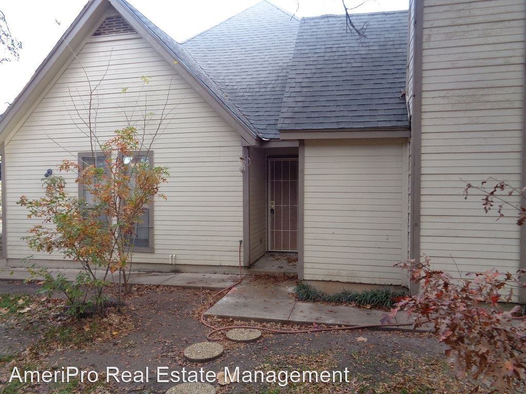 1504 N 8th St - Photo 2 of 8