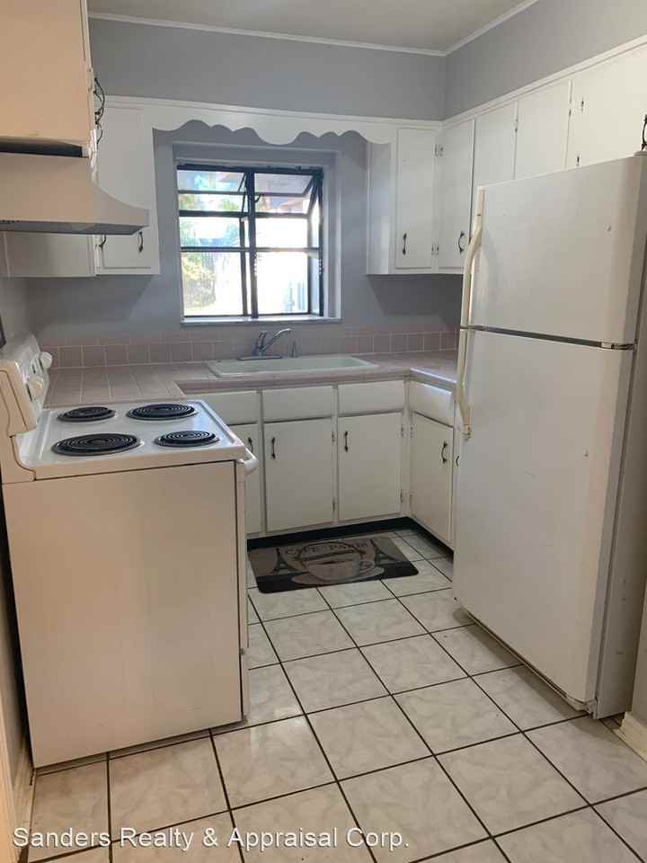 3607 S Belcher Dr - Photo 3 of 8