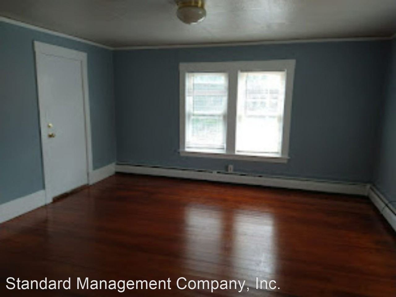 53 Roxbury Rd - Photo 3 of 9