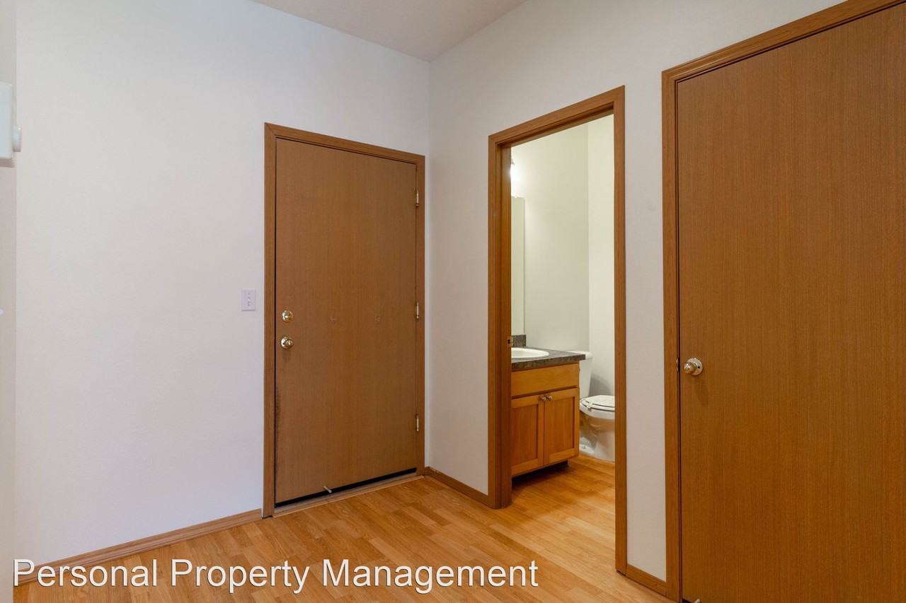 8109 Ne 36th Ct - Photo 2 of 18