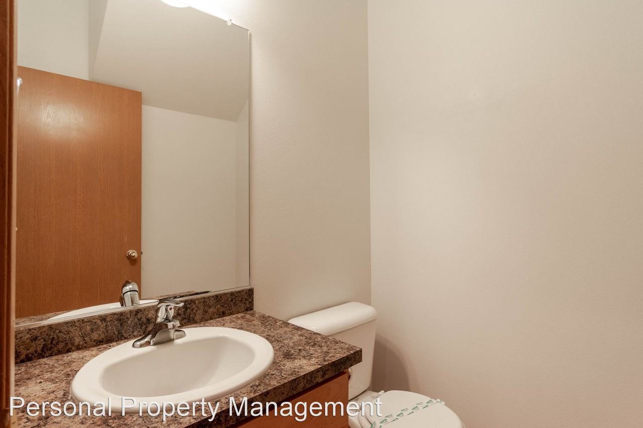 8109 Ne 36th Ct - Photo 3 of 18